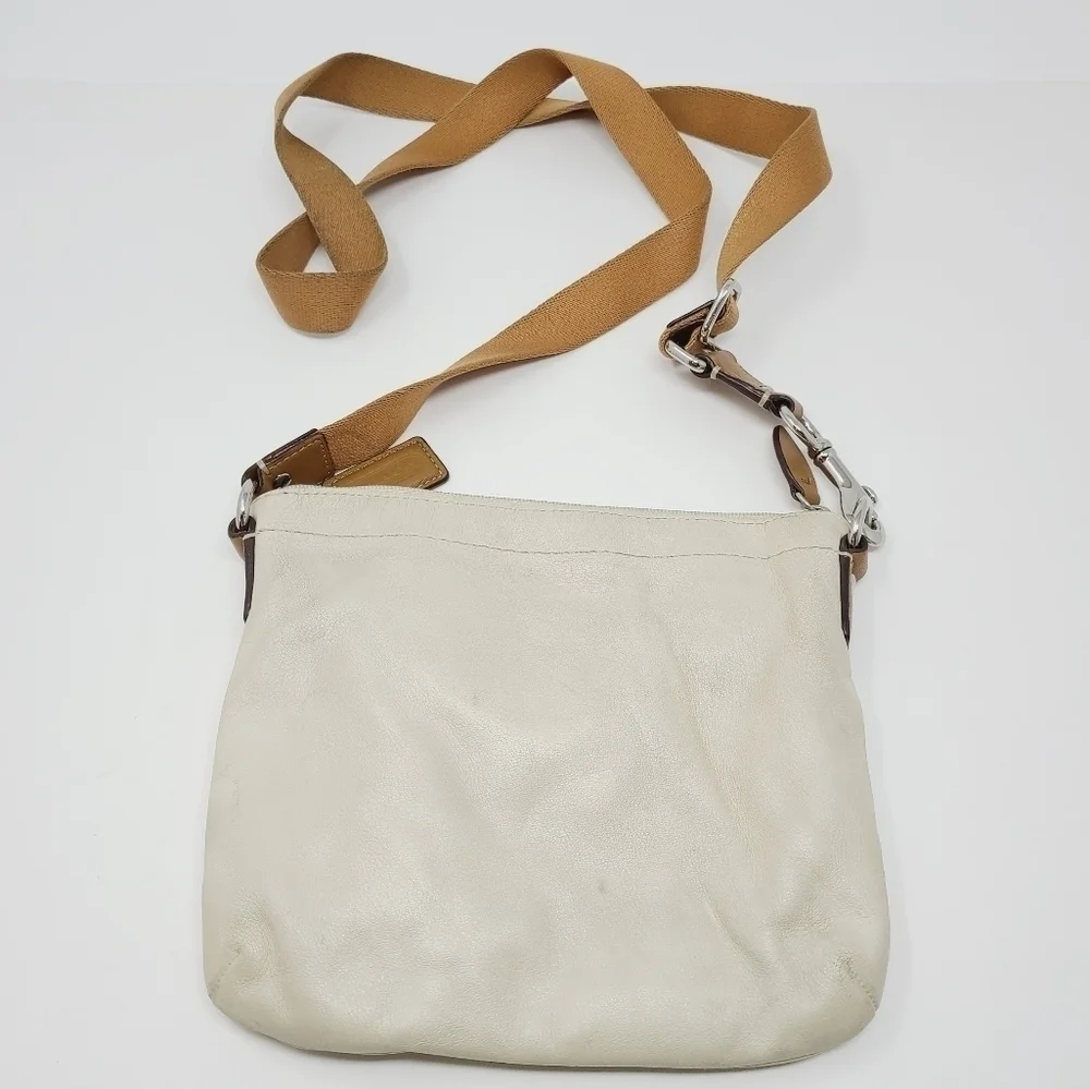 Coach | Classic Retro Cream & Brown Crossbody Bag